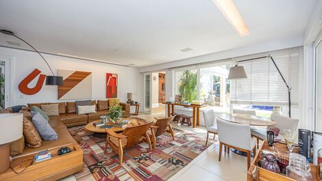 Sernambetiba - Lucio Costa - Mansión opuesta Beach Bar