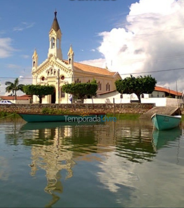 Casa para aluguel de temporada em Salinas da Margarida (Praia do Araçá)