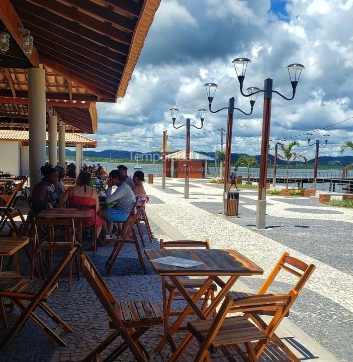 Casa para aluguel de temporada em Salinas da Margarida (Praia do Araçá)