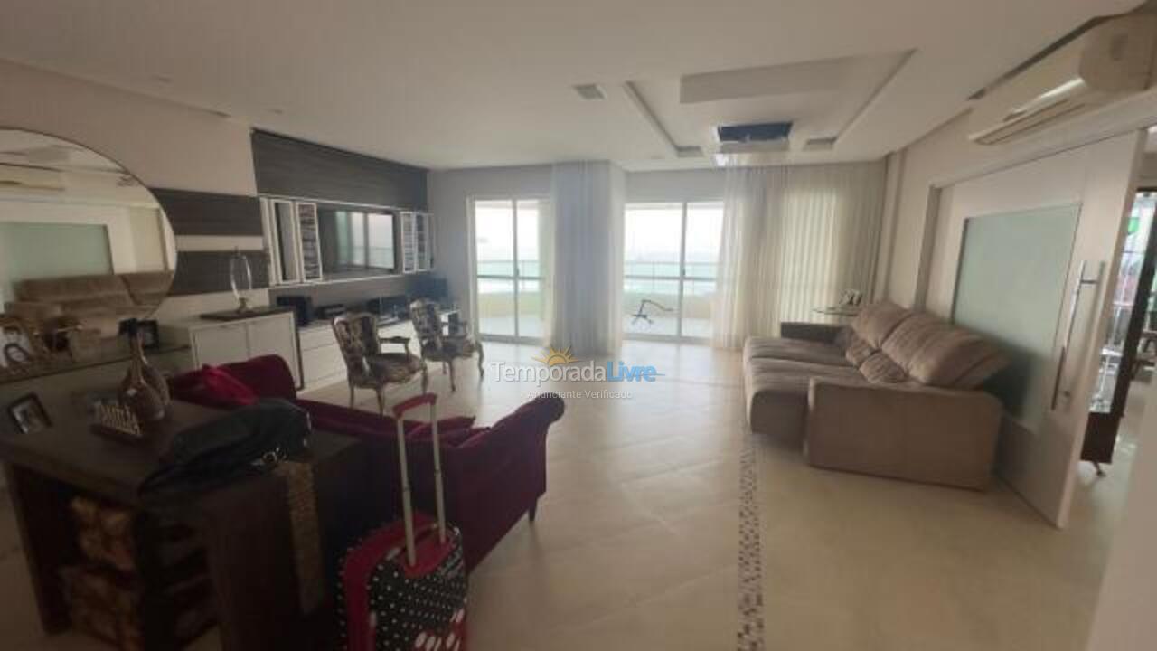 Apartment for vacation rental in Itapema (Centro)