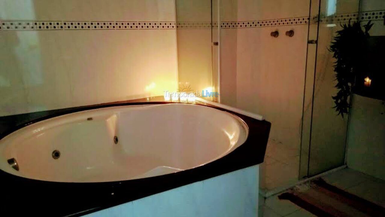 Apartamento para aluguel de temporada em Itapema (Centro)