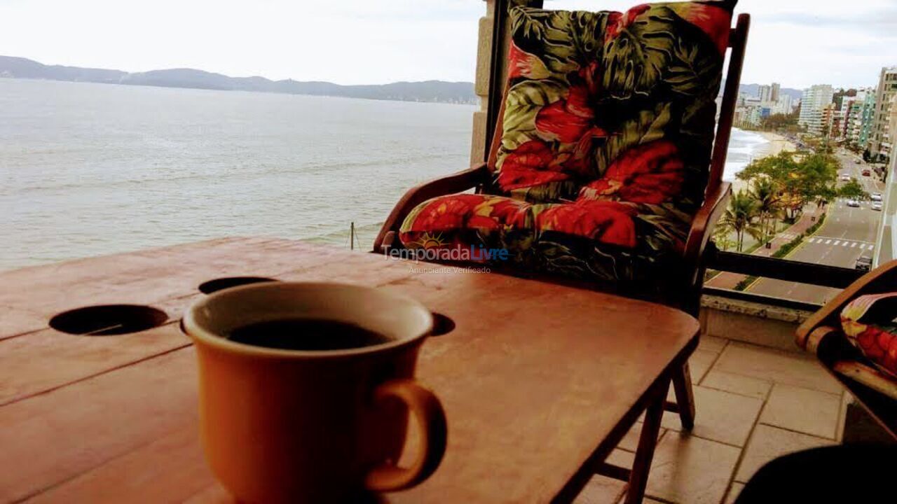 Apartamento para aluguel de temporada em Itapema (Centro)