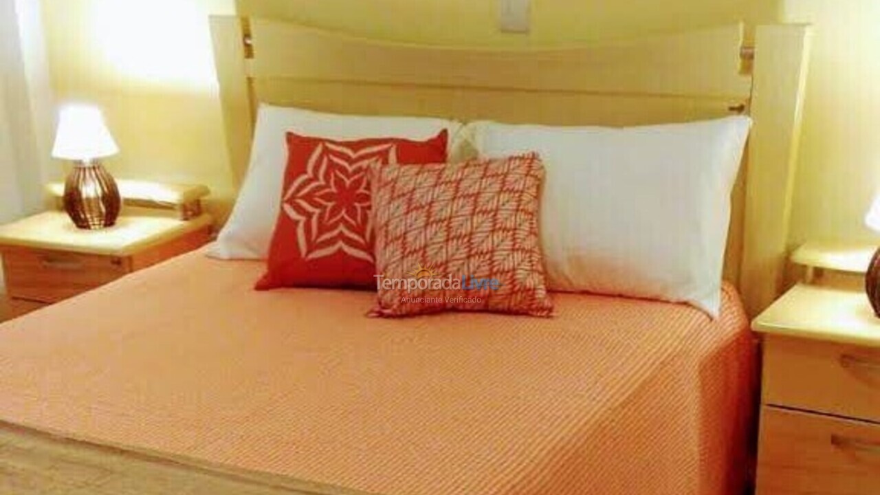 Apartamento para aluguel de temporada em Itapema (Centro)