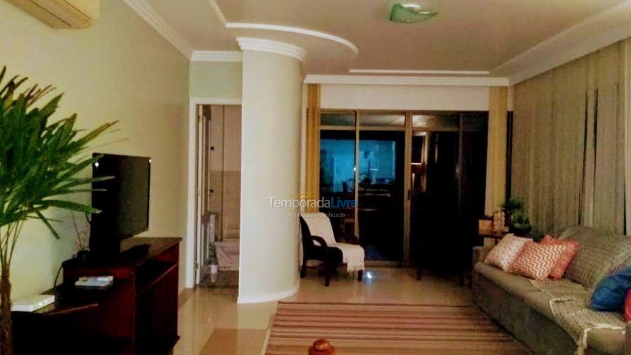 Apartamento para aluguel de temporada em Itapema (Centro)