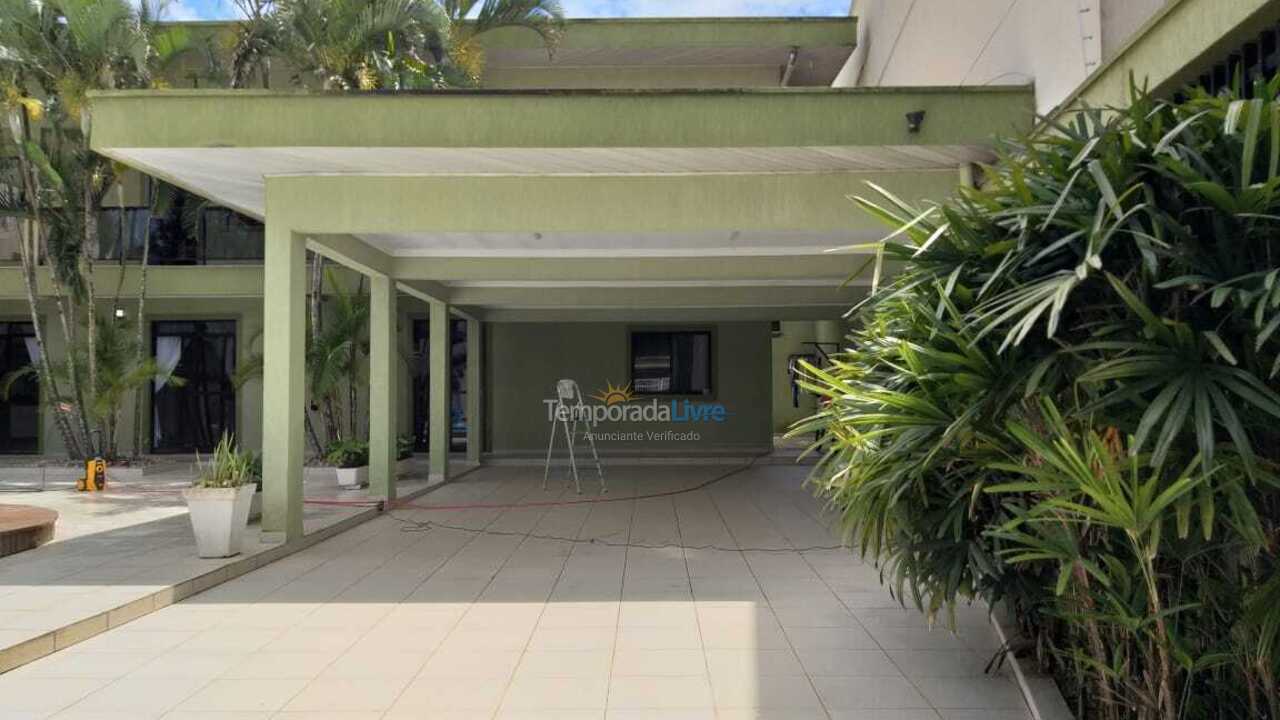 Casa para alquiler de vacaciones em Itapema (Meia Praia)