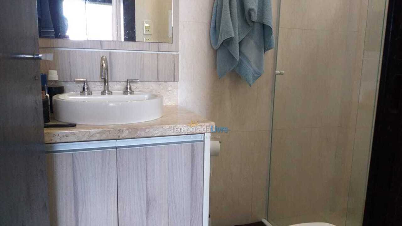 Casa para alquiler de vacaciones em Itapema (Meia Praia)