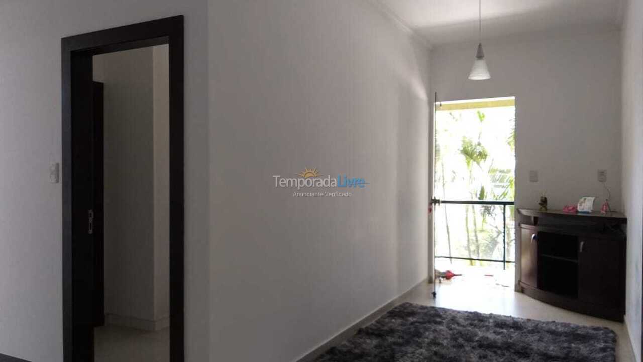 Casa para alquiler de vacaciones em Itapema (Meia Praia)