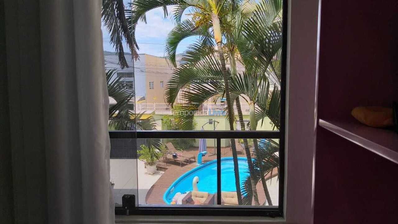 Casa para alquiler de vacaciones em Itapema (Meia Praia)