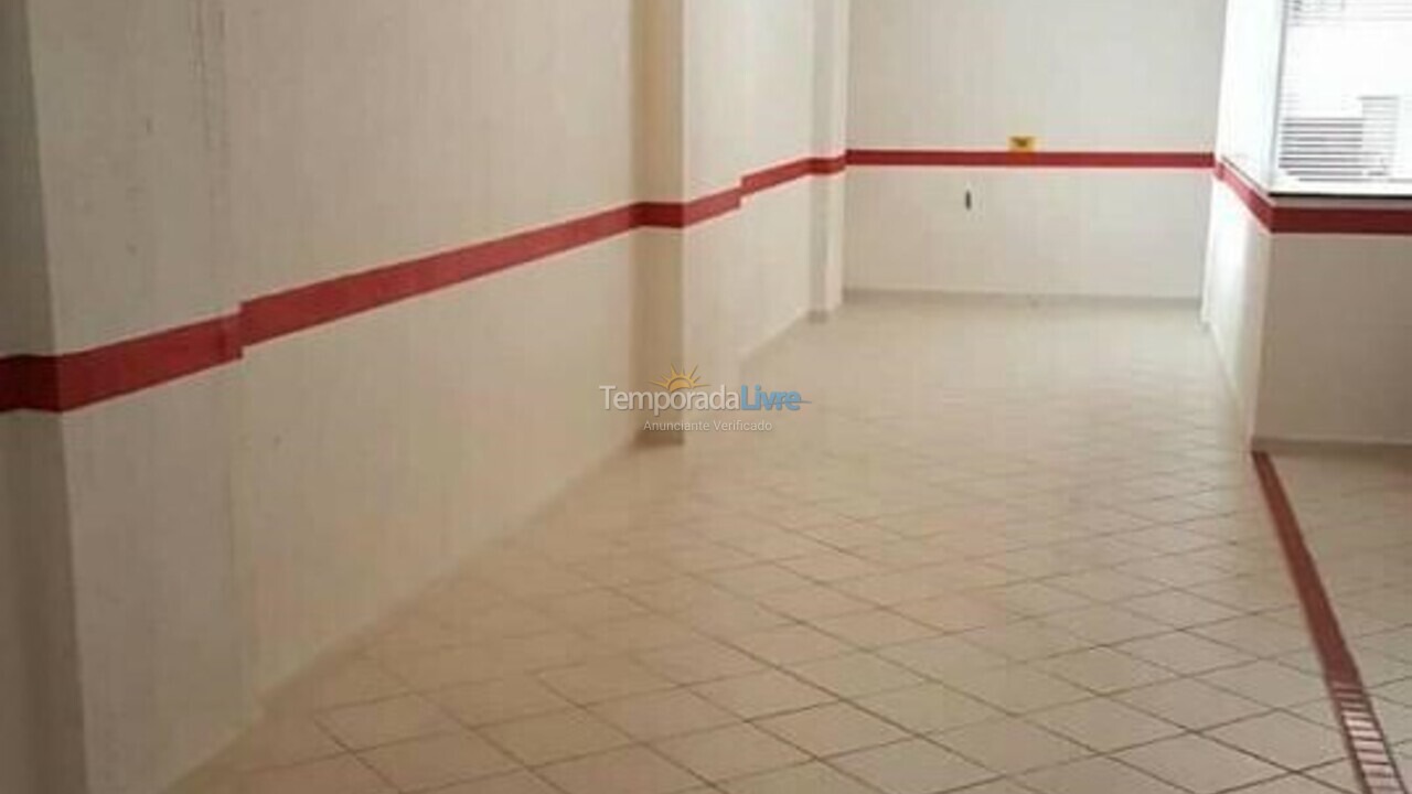 Apartamento para aluguel de temporada em Itapema (Meia Praia)