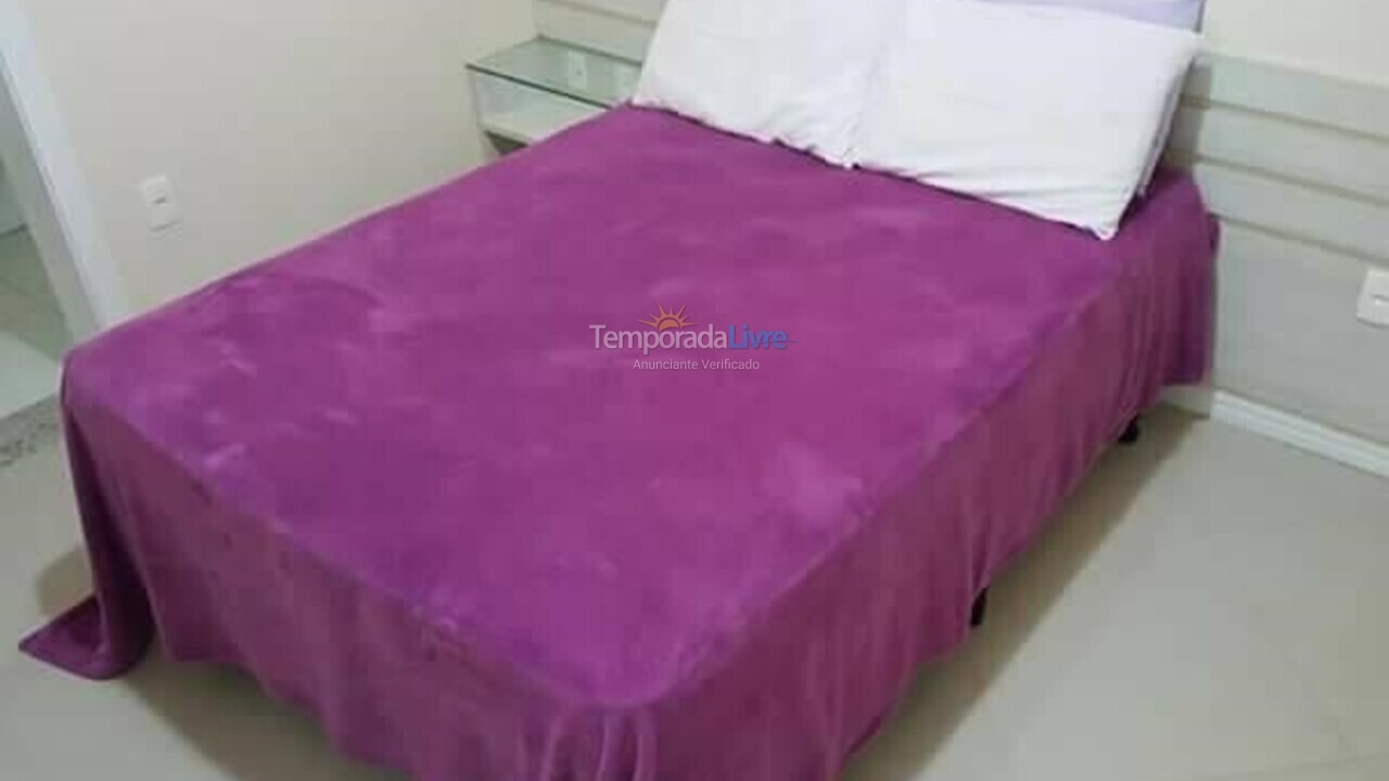 Apartamento para aluguel de temporada em Itapema (Meia Praia)