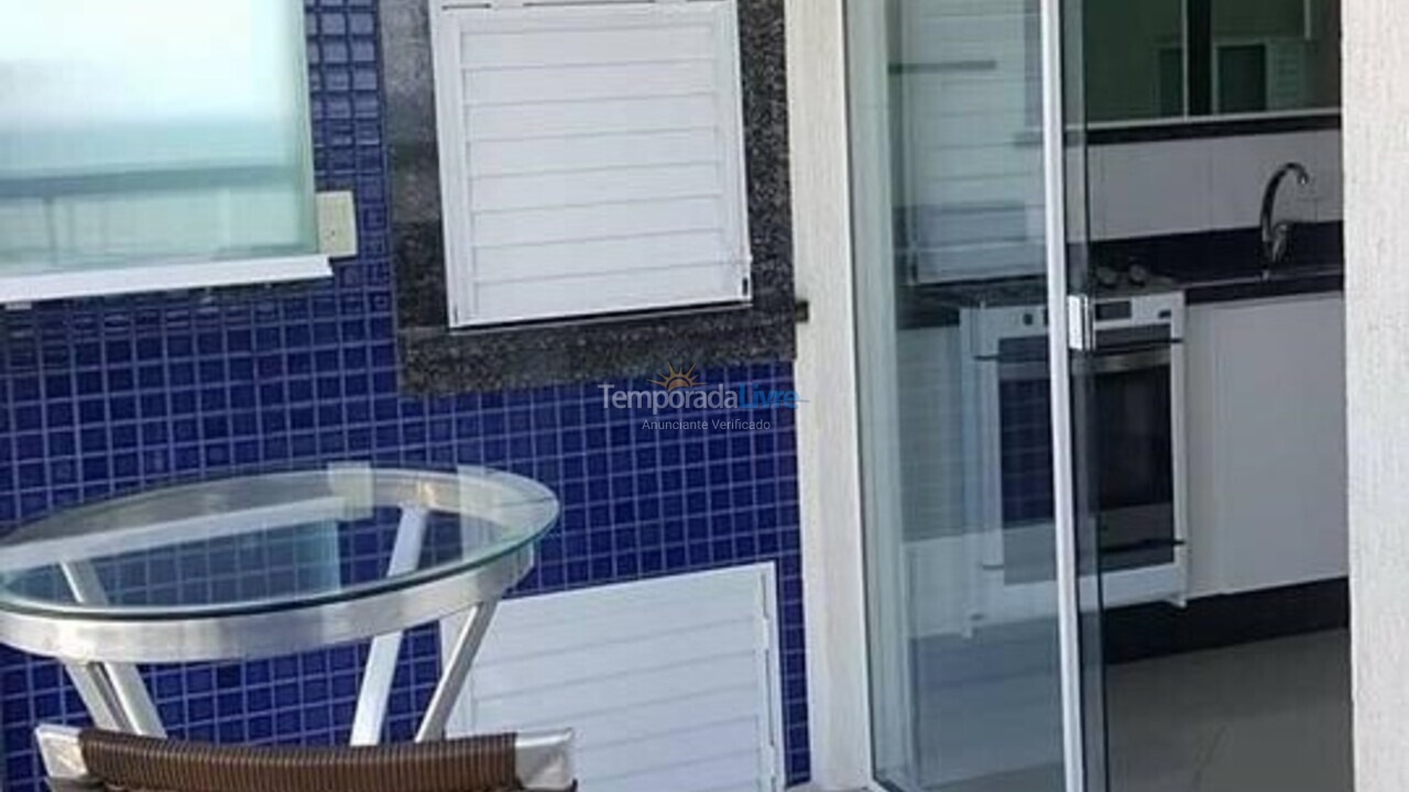 Apartamento para aluguel de temporada em Itapema (Meia Praia)