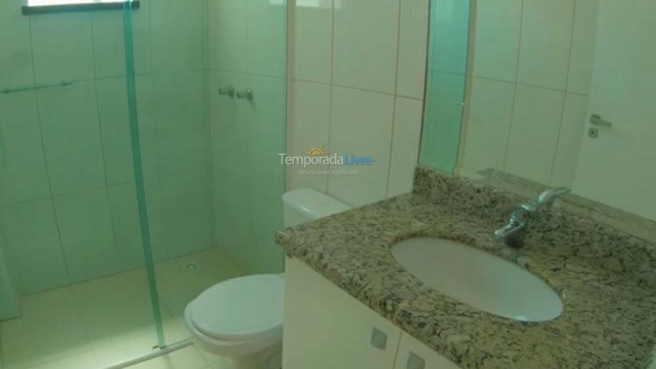 Apartamento para aluguel de temporada em Itapema (Meia Praia)