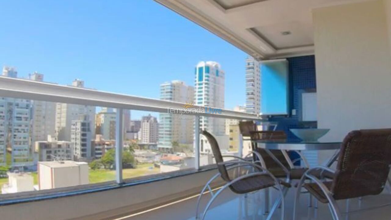 Apartamento para aluguel de temporada em Itapema (Meia Praia)