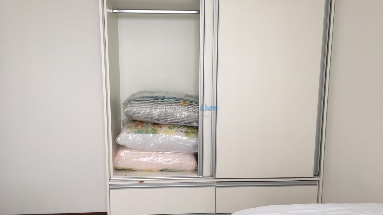 Casa para alquiler de vacaciones em Itapema (Meia Praia)