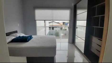 Suíte com sacada e cana ortopédica 