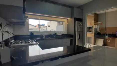 Cozinha x churrasqueira 