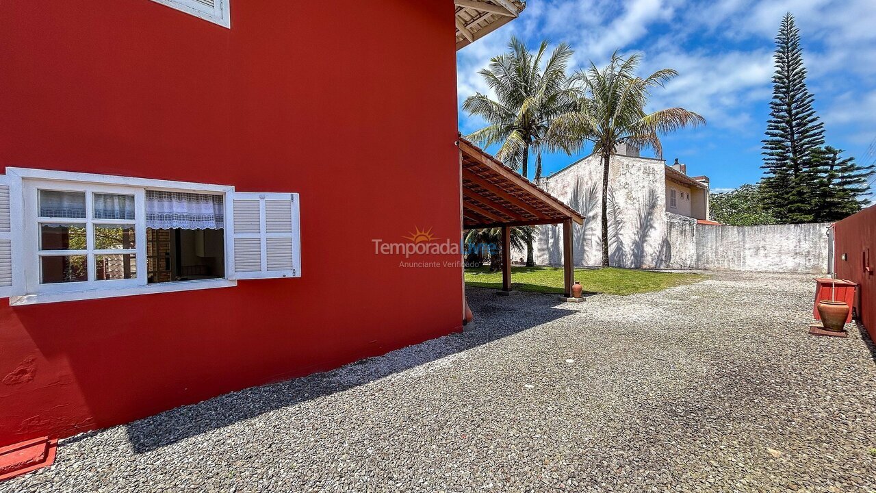Casa para alquiler de vacaciones em Bombinhas (Mariscal)