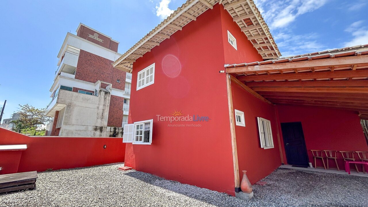 Casa para alquiler de vacaciones em Bombinhas (Mariscal)