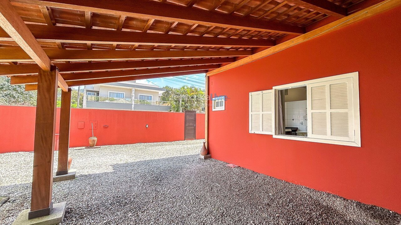 Casa para alquiler de vacaciones em Bombinhas (Mariscal)