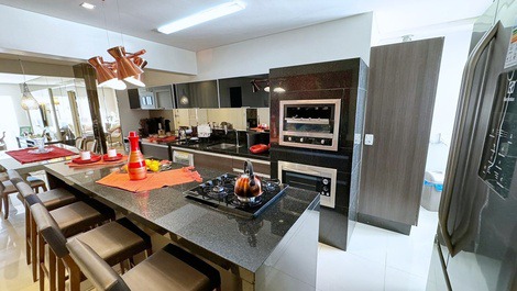 Season Ed. Araguaia: 3 bedrooms // air conditioning