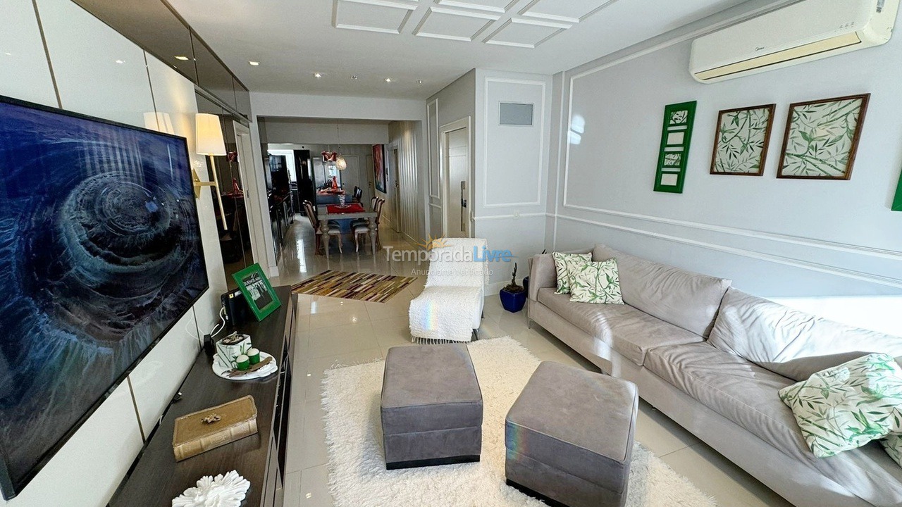 Apartment for vacation rental in Balneário Camboriú (Praia Central)