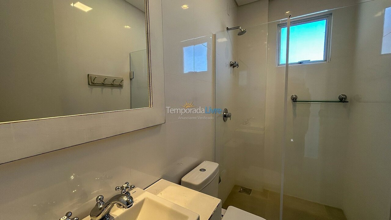 Apartment for vacation rental in Bombinhas (Mariscal)