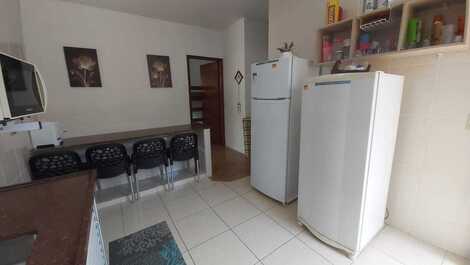 Casa em Maranduba 5 dorm ( 4 suites) com ar condicionado e piscina