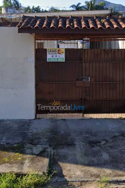 Casa para aluguel de temporada em Ubatuba (Maranduba)