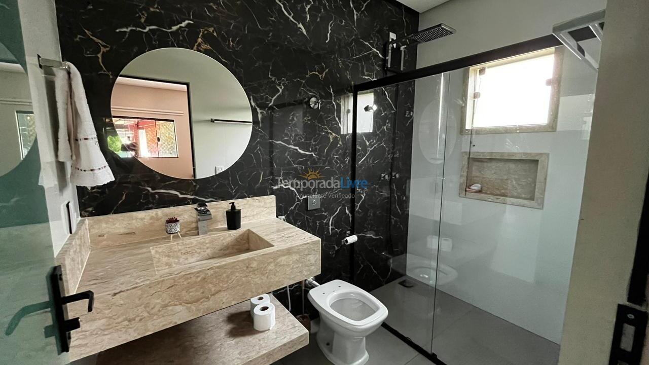 Casa para aluguel de temporada em Capitólio (Marina Costa Verde)