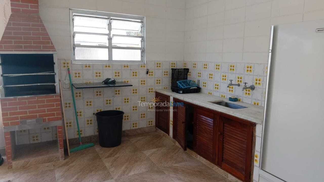 Casa para aluguel de temporada em Ubatuba (Maranduba)