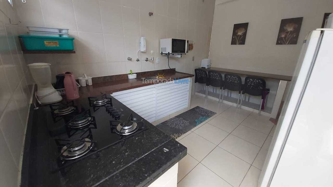 Casa para aluguel de temporada em Ubatuba (Maranduba)