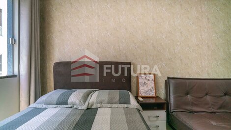 Apartamento com 02 dormitórios praia de Bombas.