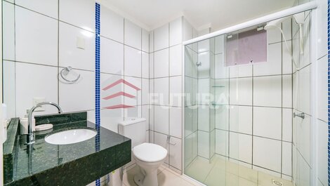 Apartamento com 02 dormitórios praia de Bombas.