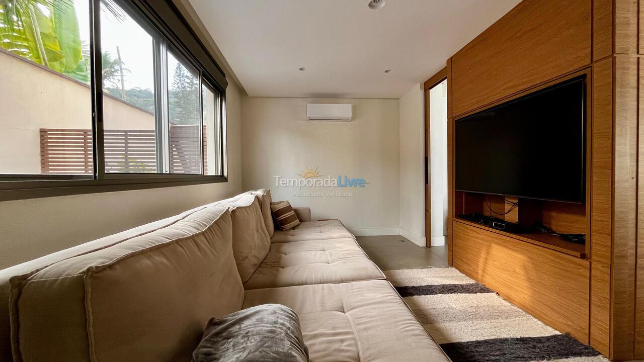 Casa para aluguel de temporada em São Sebastião (Juquehy)