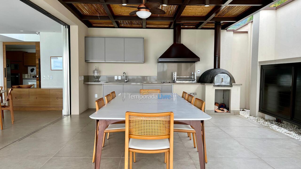 Casa para aluguel de temporada em São Sebastião (Juquehy)