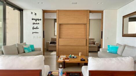 CASA ALTO PADRAO PÉ NA AREIA