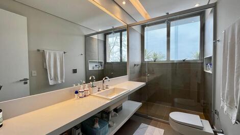 CASA ALTO PADRAO PÉ NA AREIA