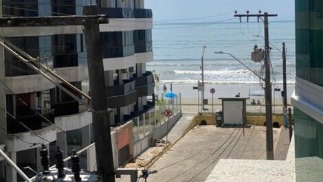 Apartamento para alugar em Itapema - Meia Praia