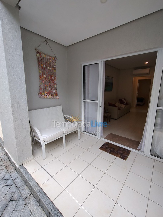 Apartamento para aluguel de temporada em Bertioga (Riviera de São Lourenço)