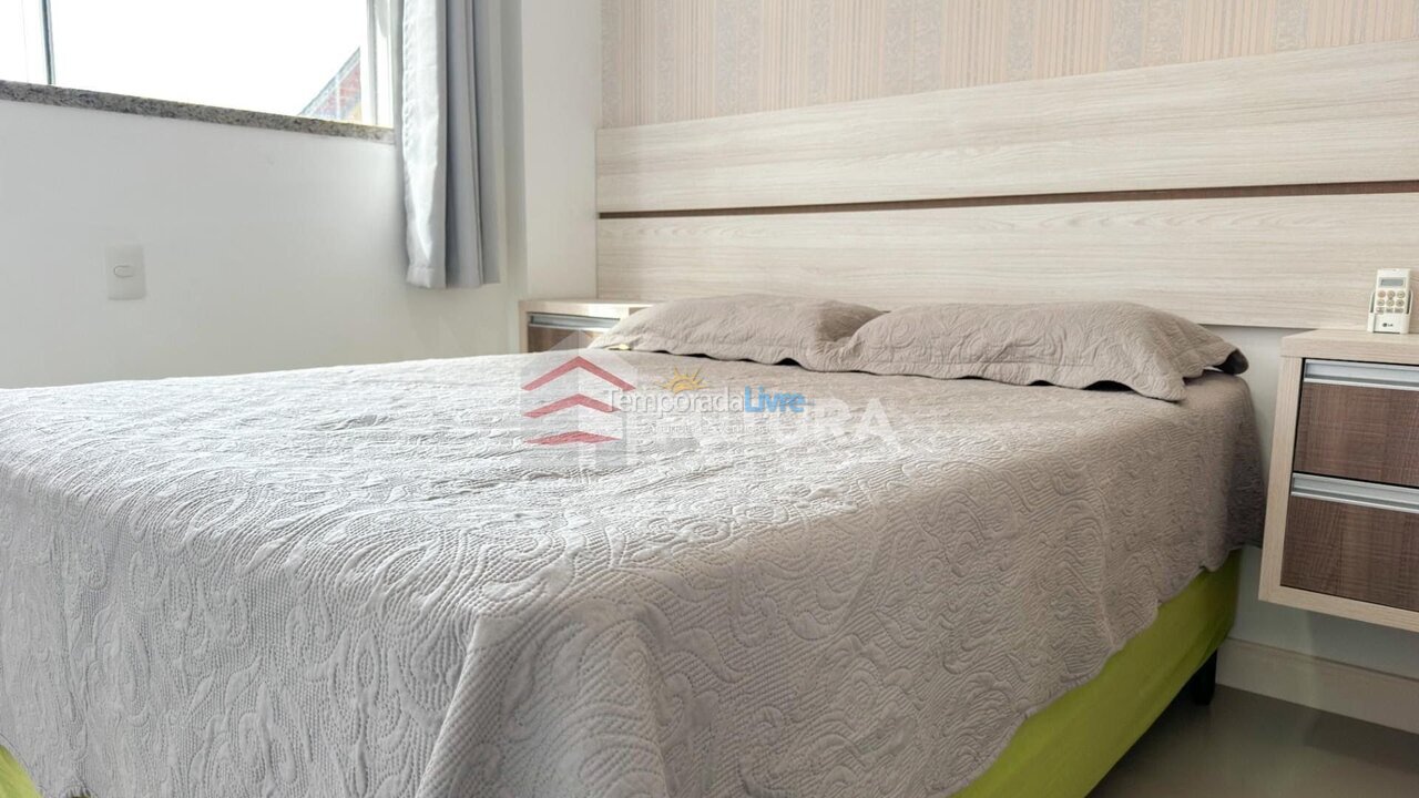 Apartment for vacation rental in Bombinhas (Praia de Bombas)