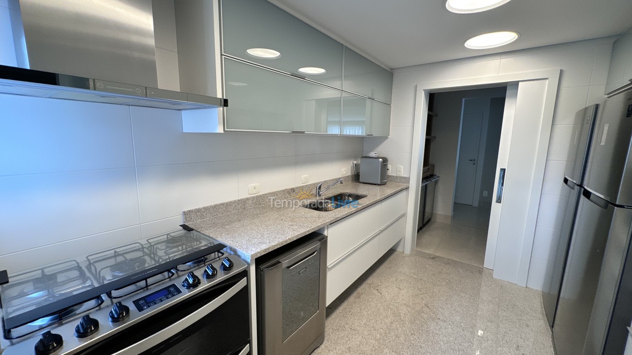 Apartamento para alquiler de vacaciones em Bertioga (Riviera de São Lourenço)