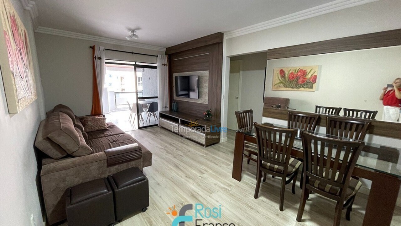 Apartamento para aluguel de temporada em Itapema (Meia Praia)