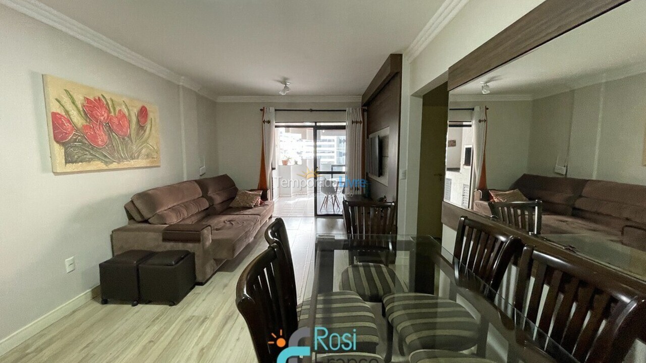 Apartamento para aluguel de temporada em Itapema (Meia Praia)