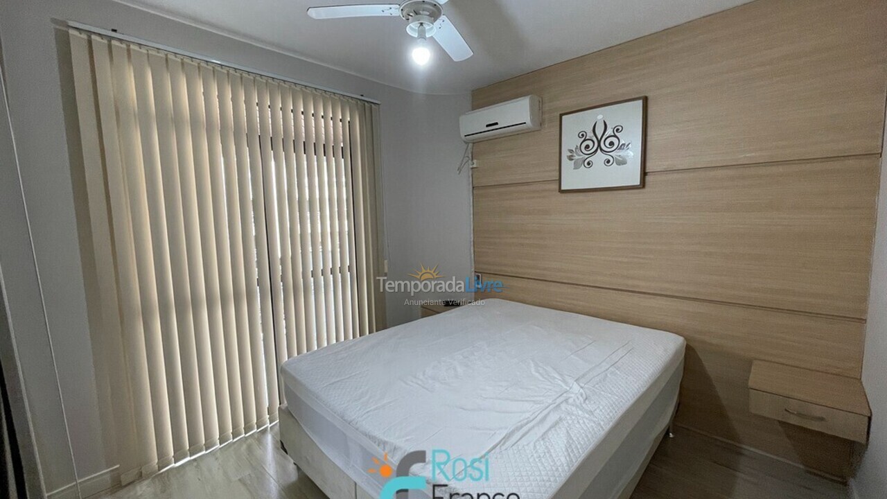 Apartamento para aluguel de temporada em Itapema (Meia Praia)