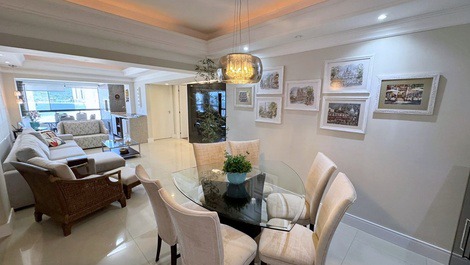 Ed. Willimar temporada: 3 suites // frente al mar // barbacoa