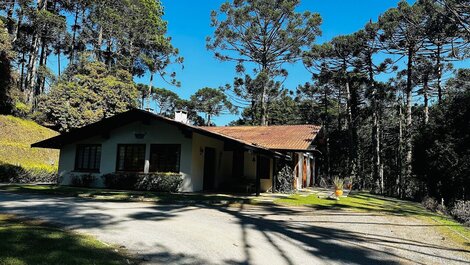 Casa para alquilar en Campos do Jordão - Jardim Toriba