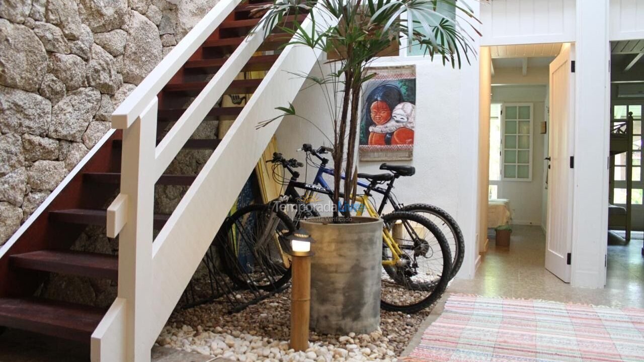 House for vacation rental in São Sebastião (Camburi)