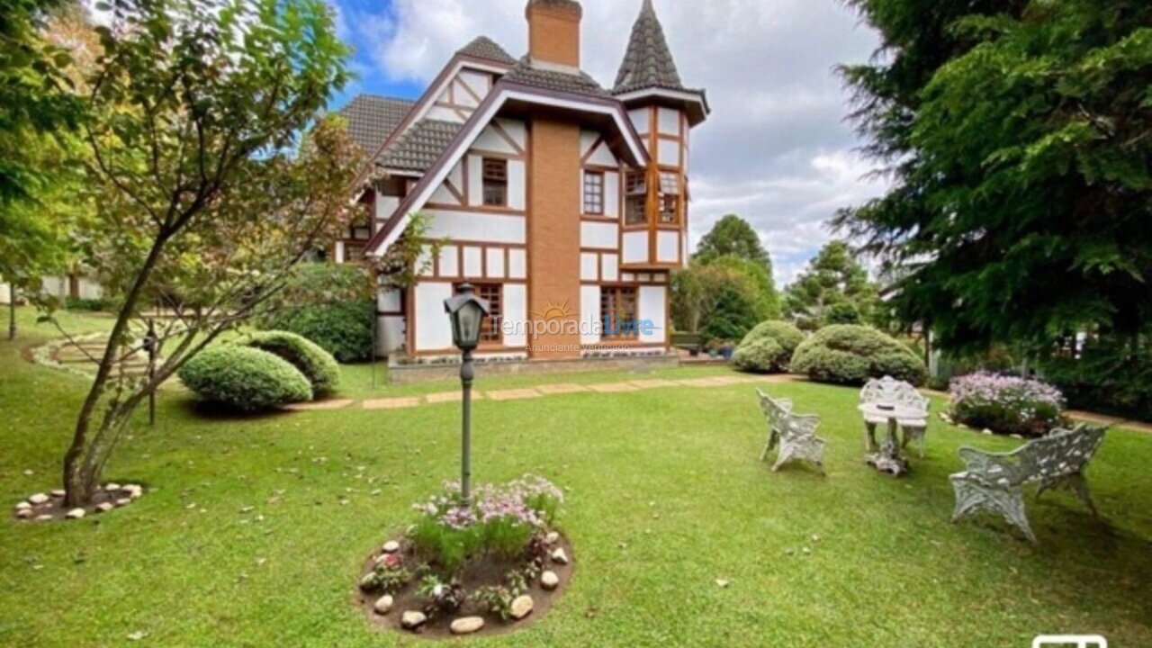 Casa para alquiler de vacaciones em Campos do Jordão (Alto do Capivari)