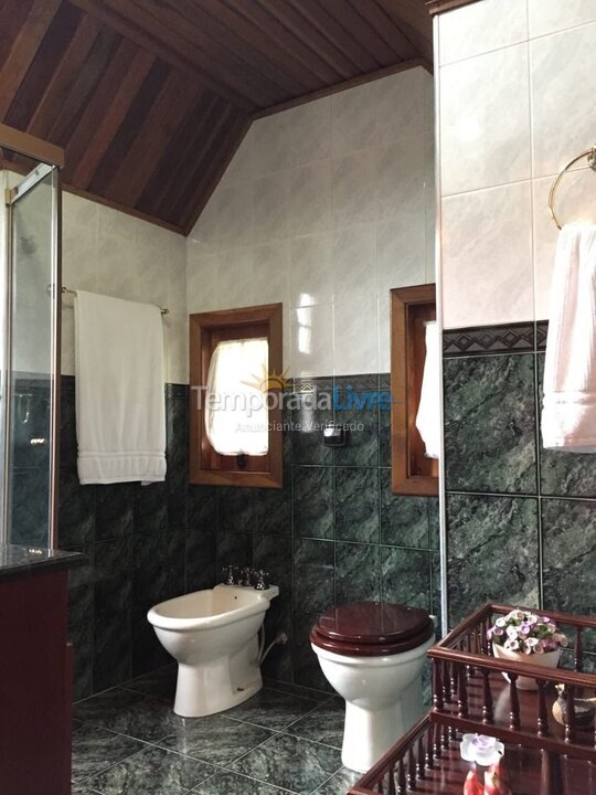 Casa para alquiler de vacaciones em Campos do Jordão (Alto do Capivari)