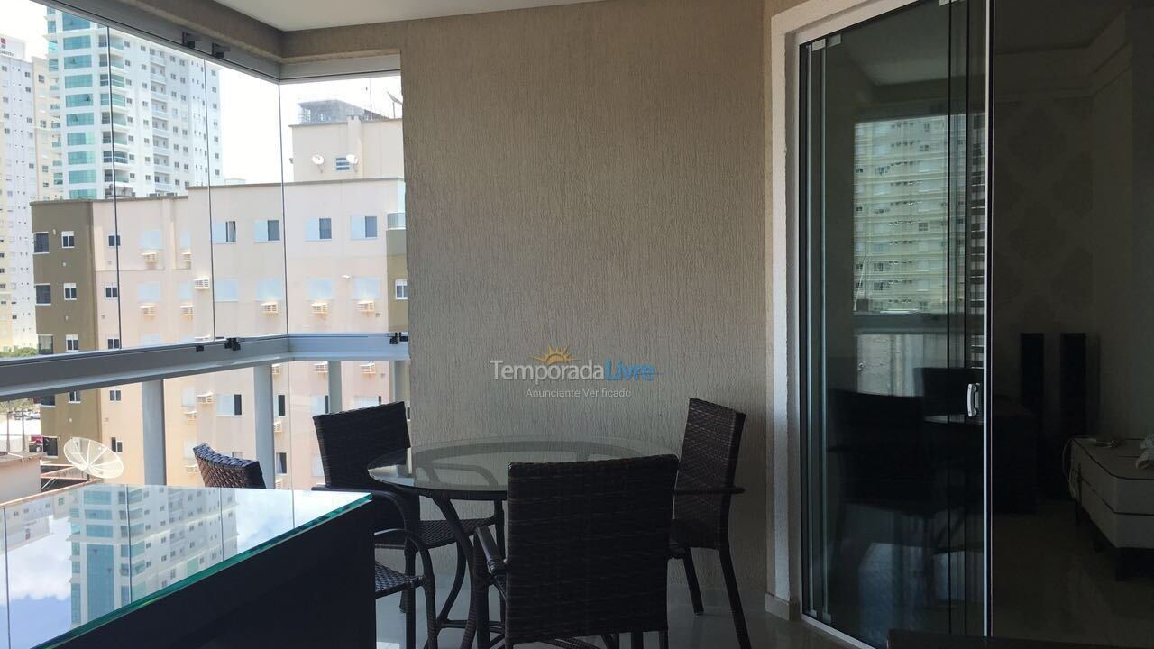 Apartment for vacation rental in Itapema (Meia Praia)